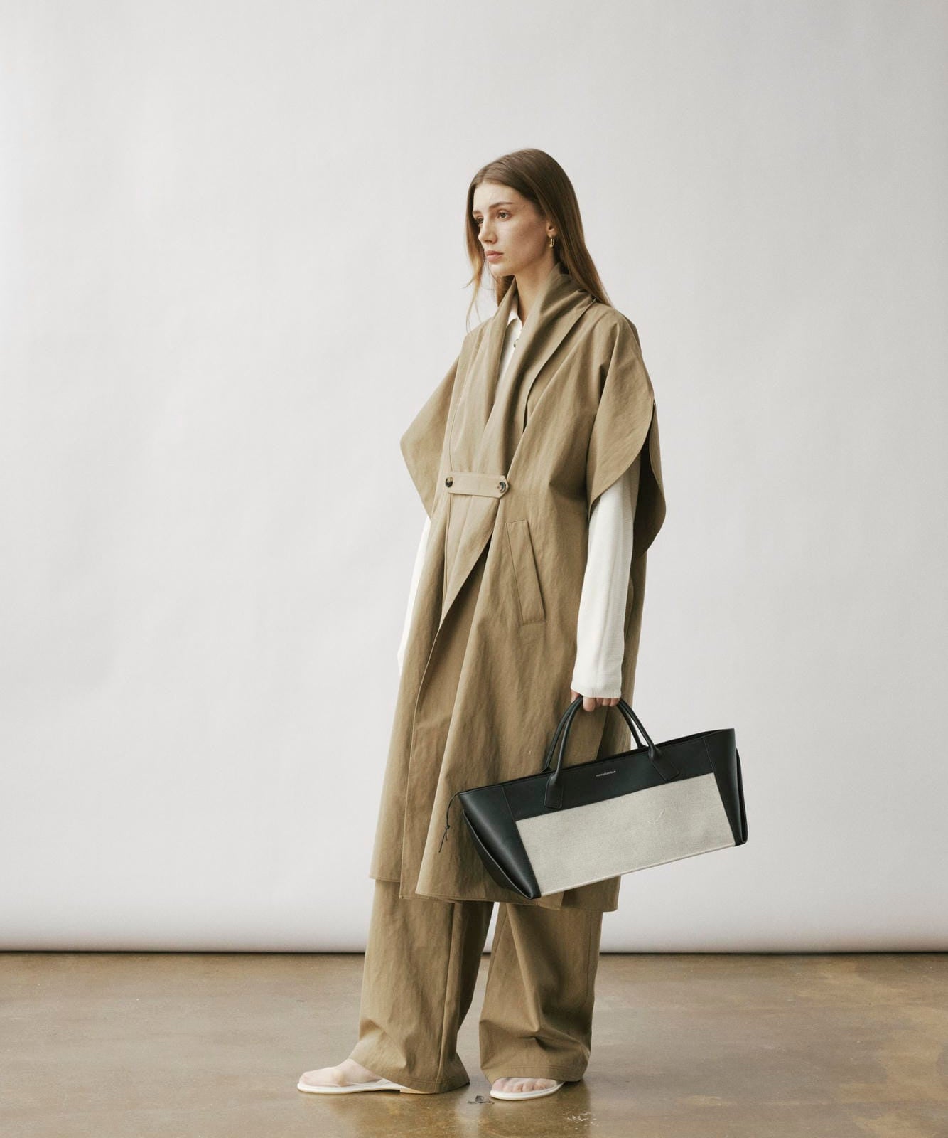 Amit cape trench