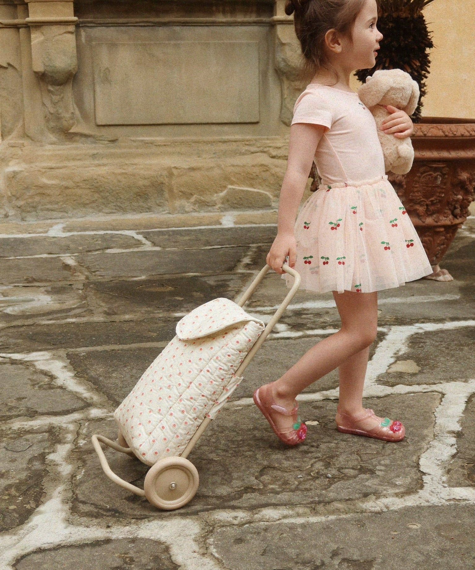 LILO SANDAL - CHERRY