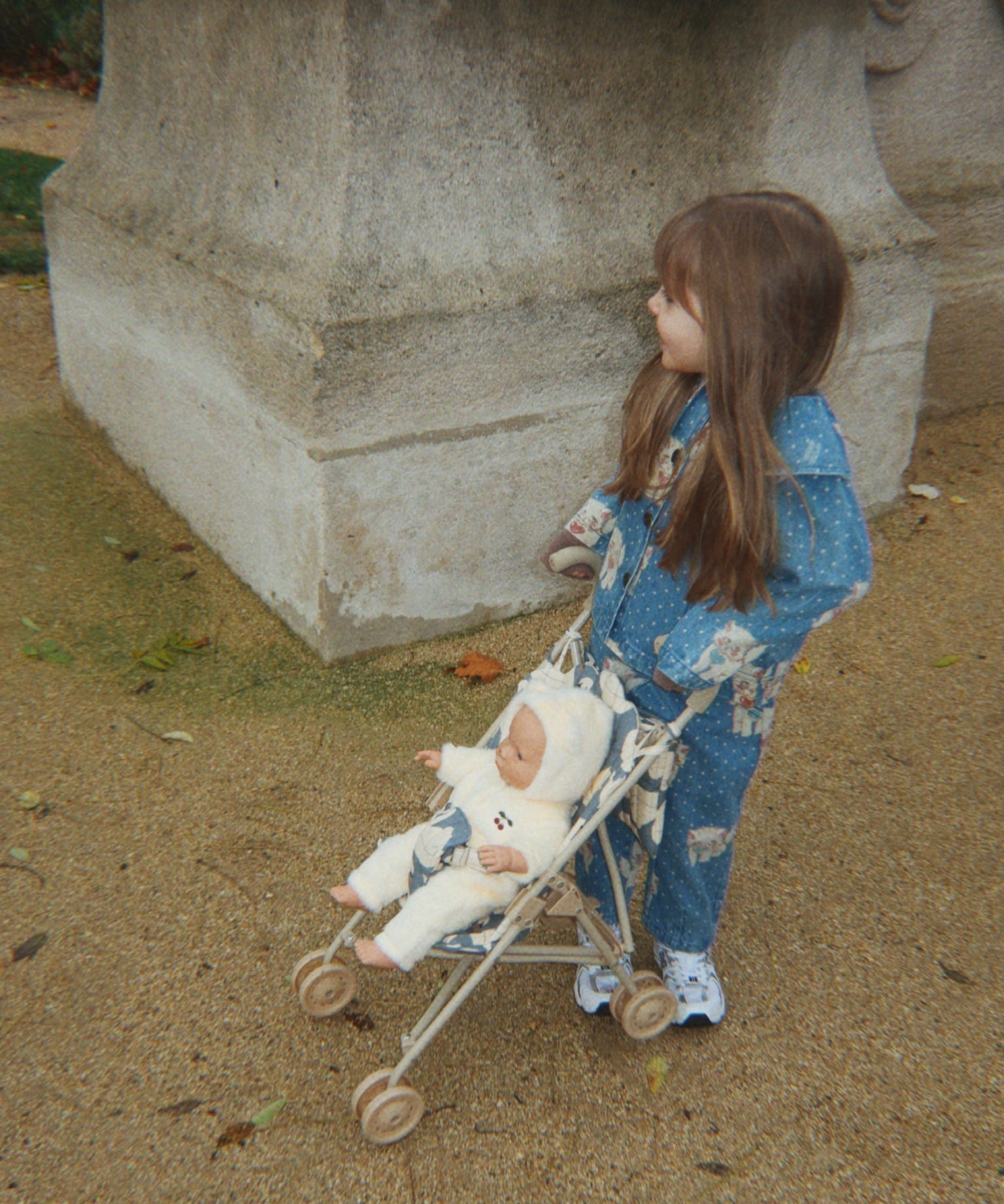 DOLL STROLLER - SWAN