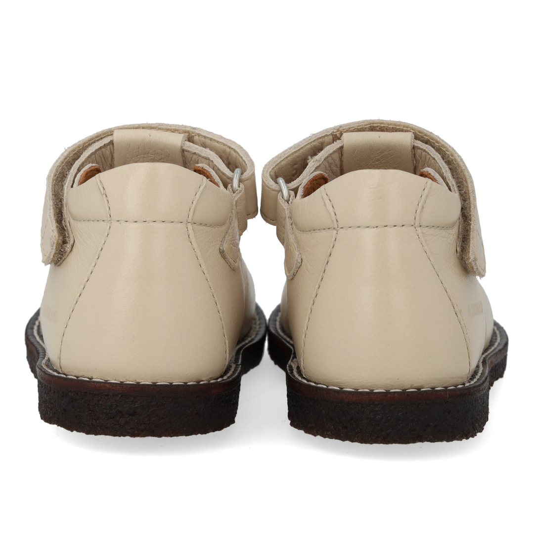 Classic Mary Janes with die-cut heart motif - Buttermilk - Leather
