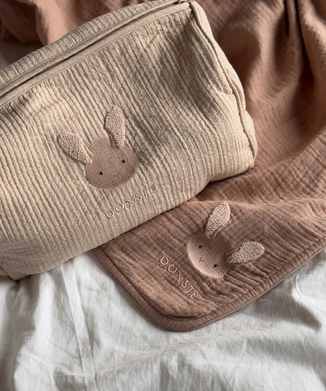 Ploekie Muslin Blanket S | Fluffy Bunny | Rose Mocha
