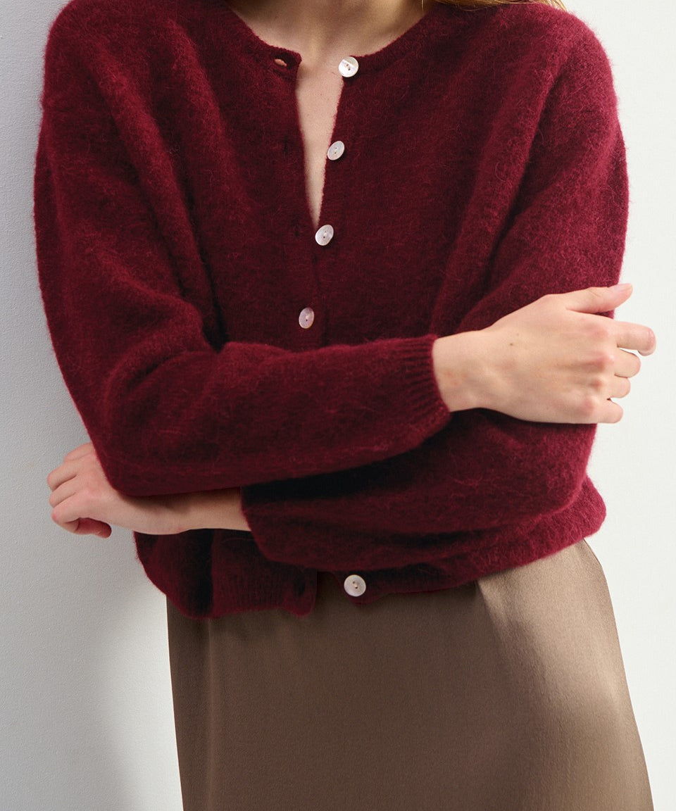 Vitow Short Cardigan — Cherry red