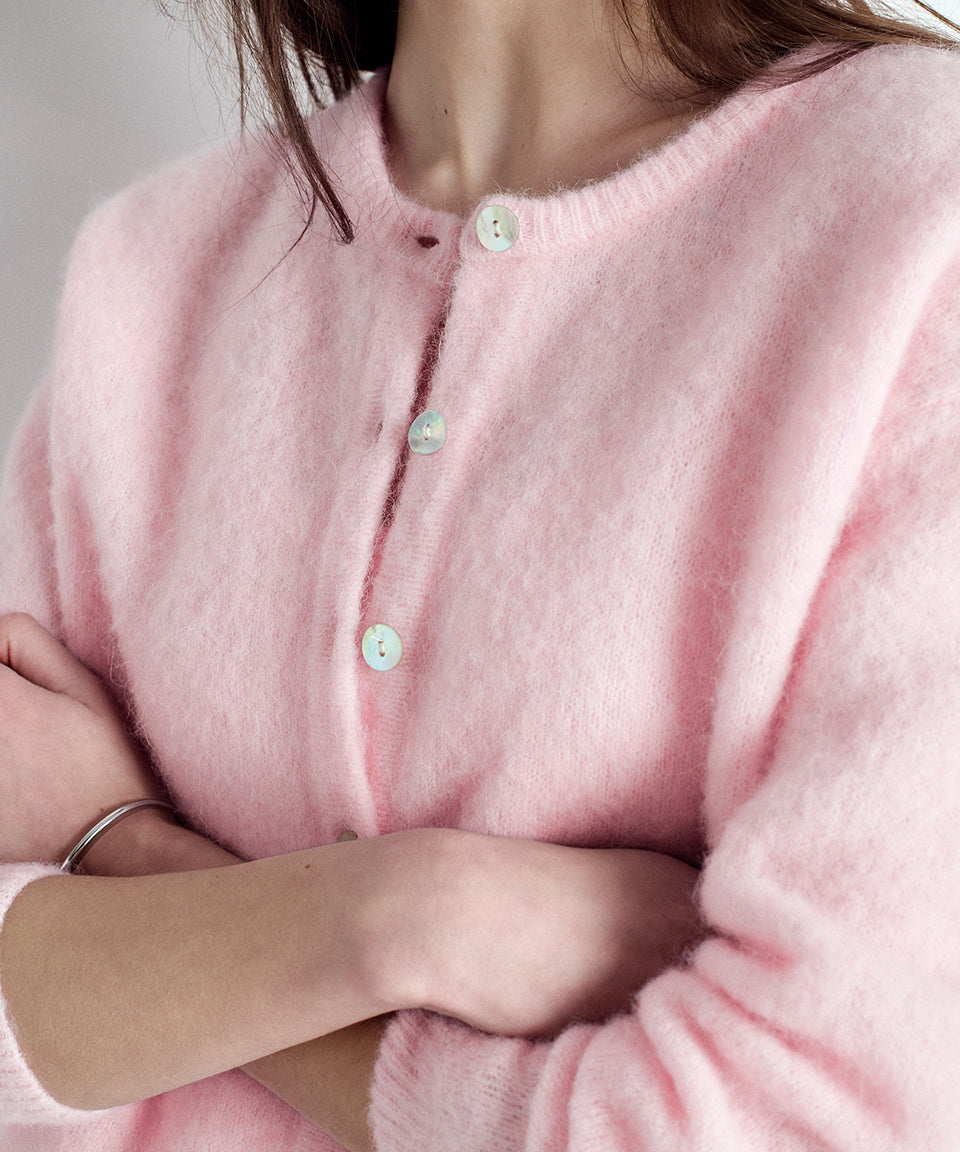 Vitow Short Cardigan — Light Pink