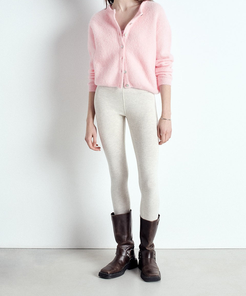 Vitow Short Cardigan — Light Pink