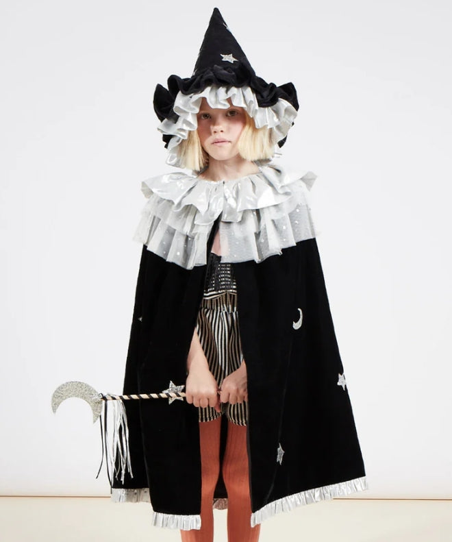 Black Witch Dress Up