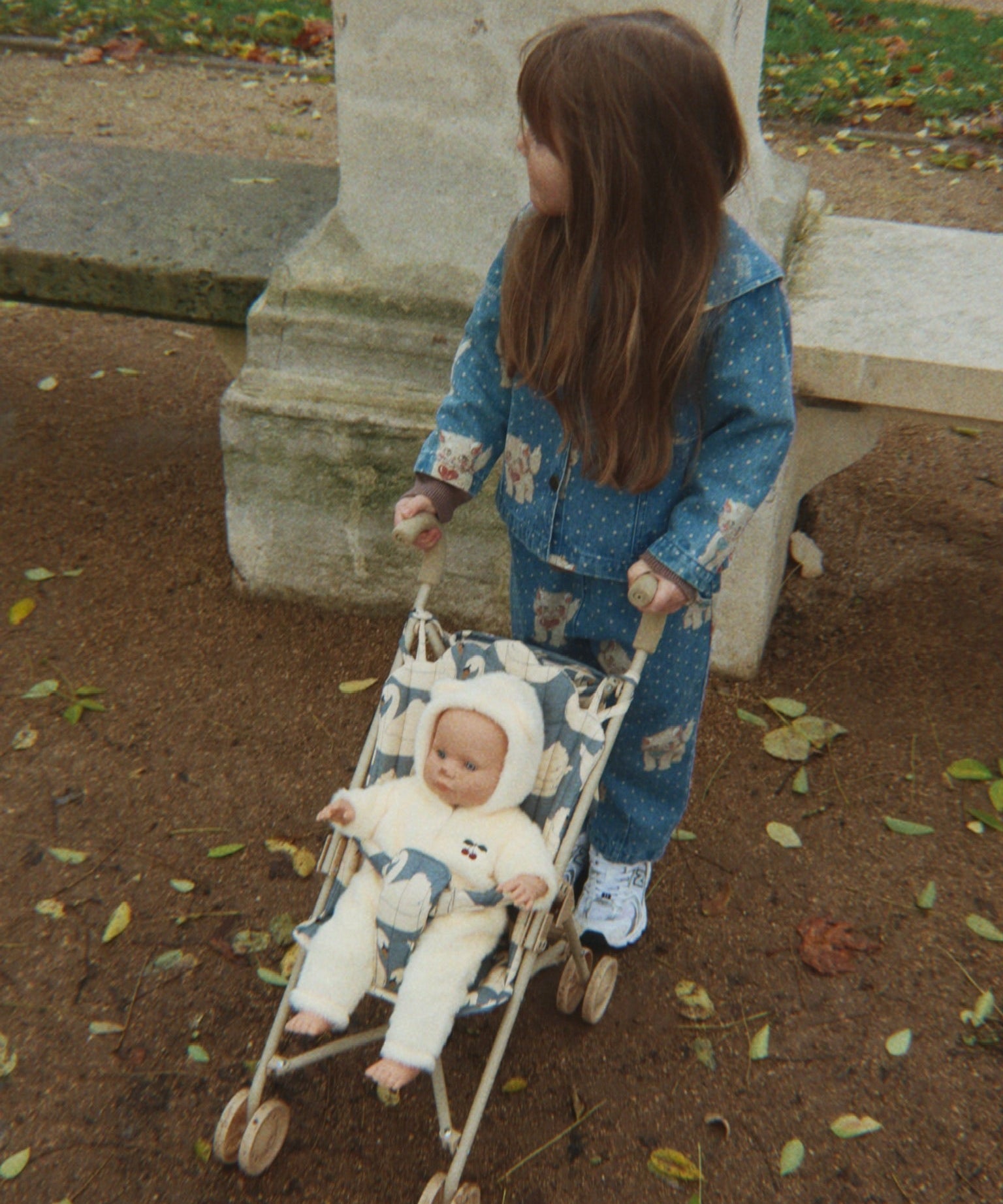 DOLL STROLLER - SWAN